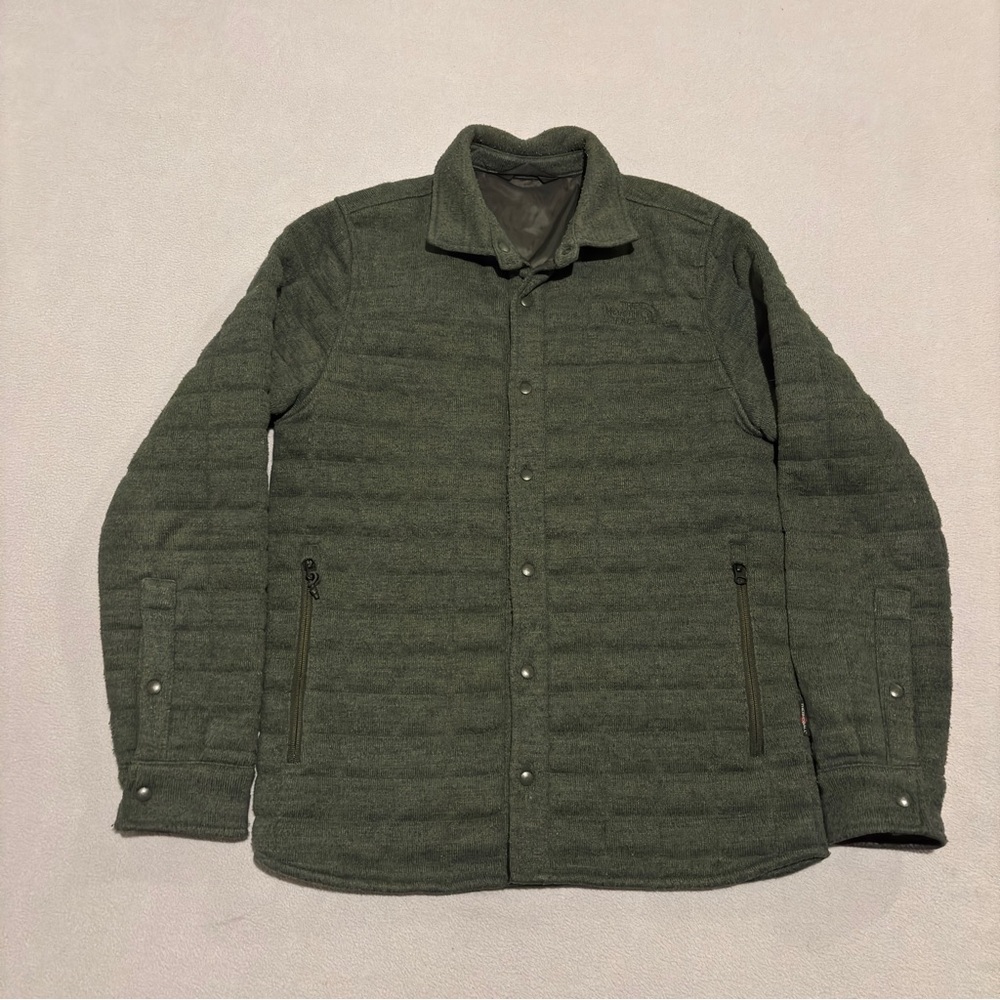 The North Face Thermo Ball Shirt Jacket Shacket Mens Small‎ Green Buttons Spring